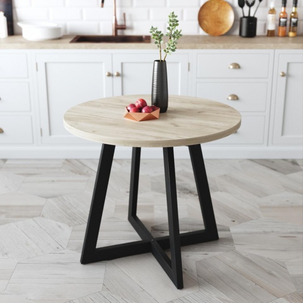 Обеденные столы