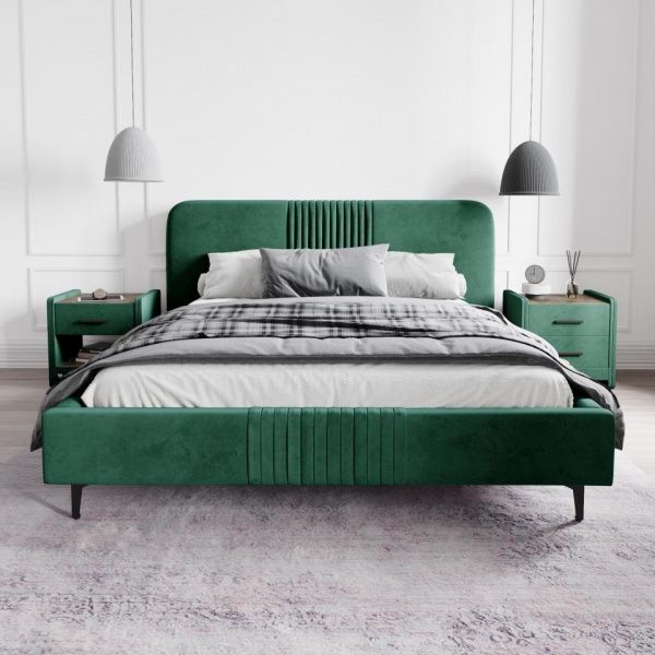 кровать в спальню