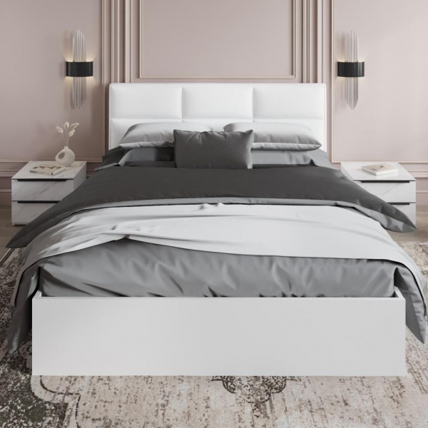 кровать в спальню