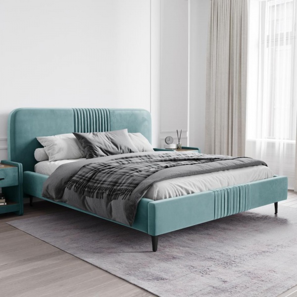 кровать в спальню