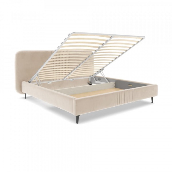 кровать в спальню