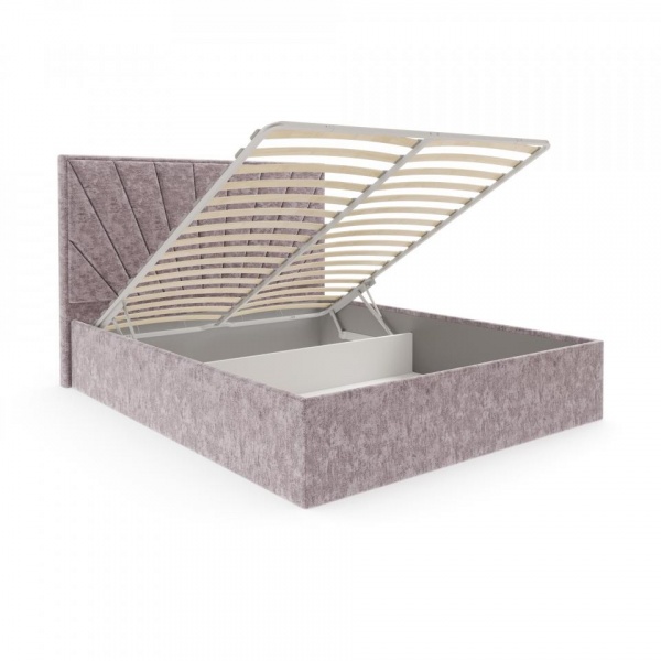 кровать в спальню