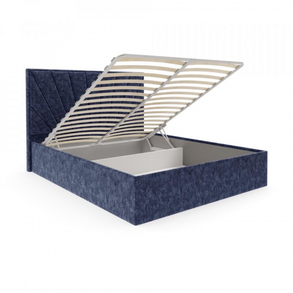 кровать в спальню