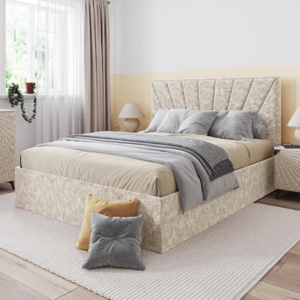 кровать в спальню