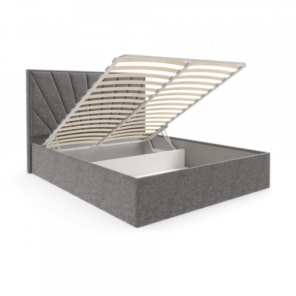 кровать в спальню