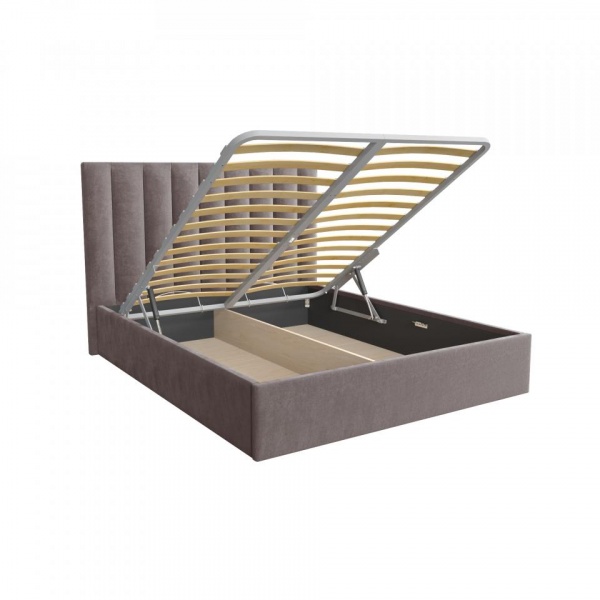 кровать в спальню