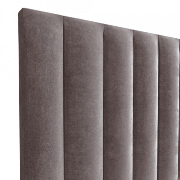 кровать в спальню