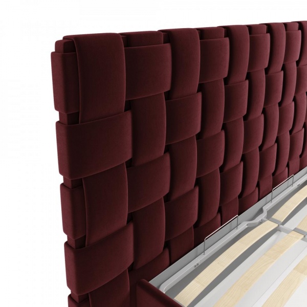 кровать в спальню