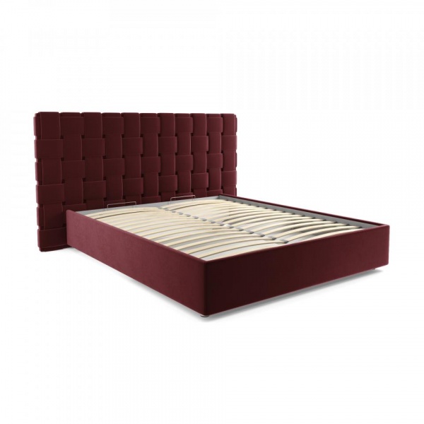 кровать в спальню