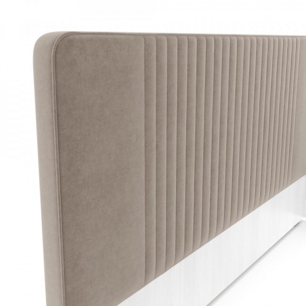 кровать в спальню