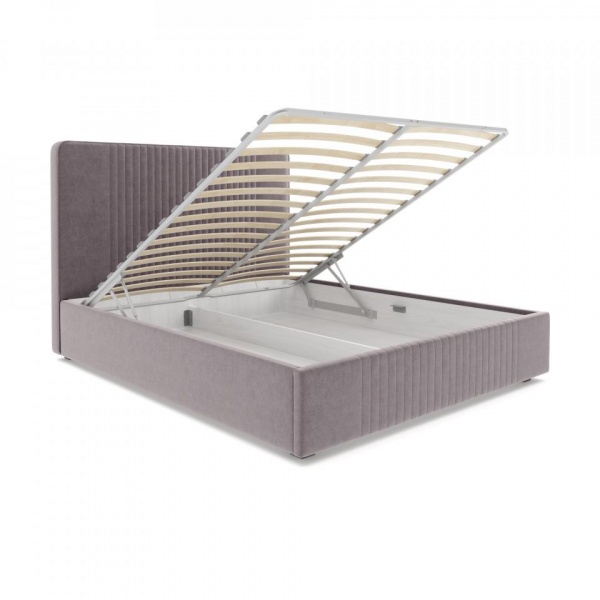 Двуспальные кровати