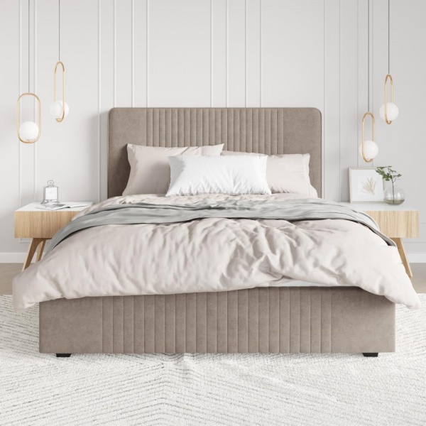 кровать в спальню