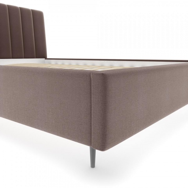 Двуспальные кровати