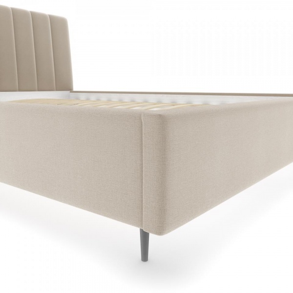 Двуспальные кровати