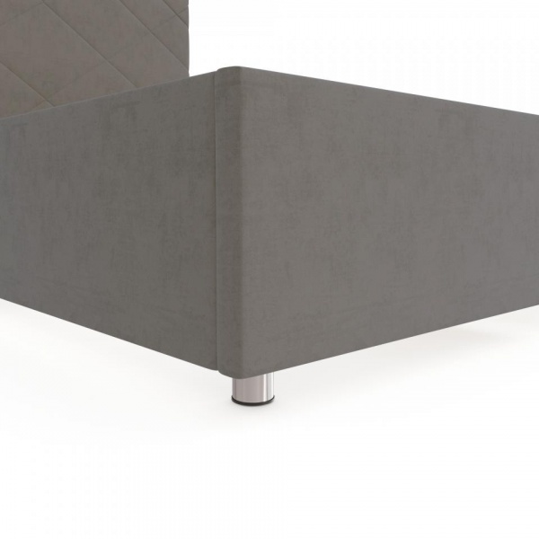 Двуспальные кровати