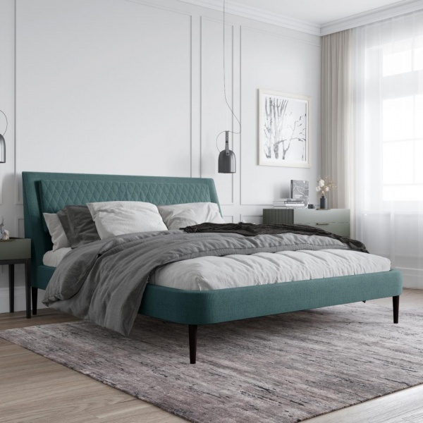 Двуспальные кровати