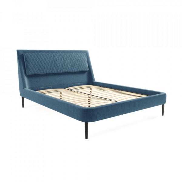 Двуспальные кровати