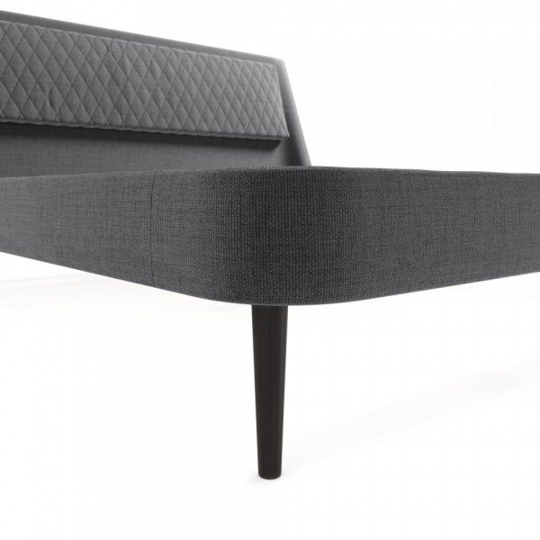 кровать в спальню