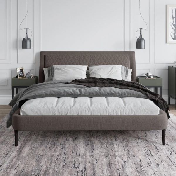 Двуспальные кровати