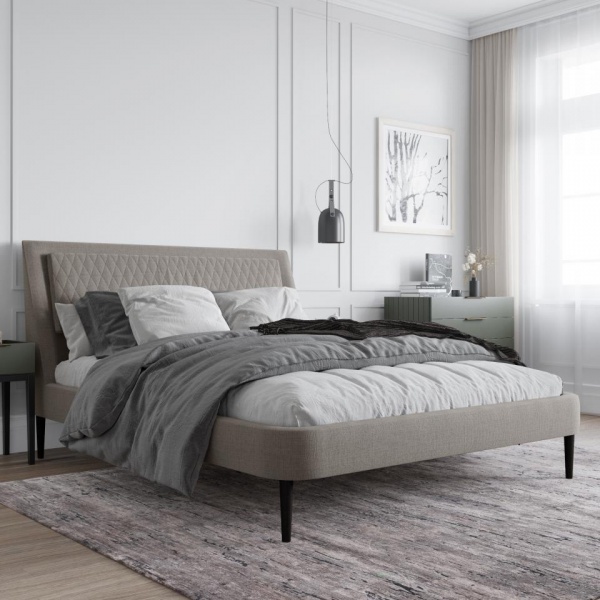 кровать в спальню