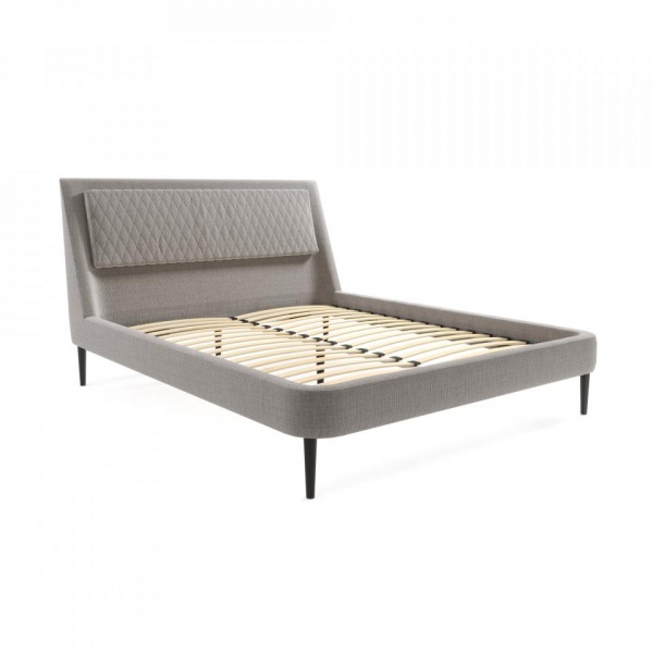 кровать в спальню