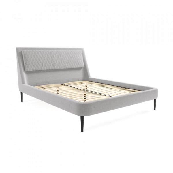 кровать в спальню