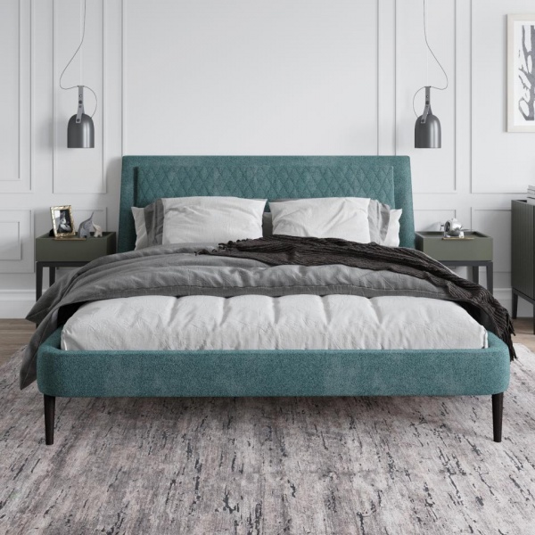 Двуспальные кровати