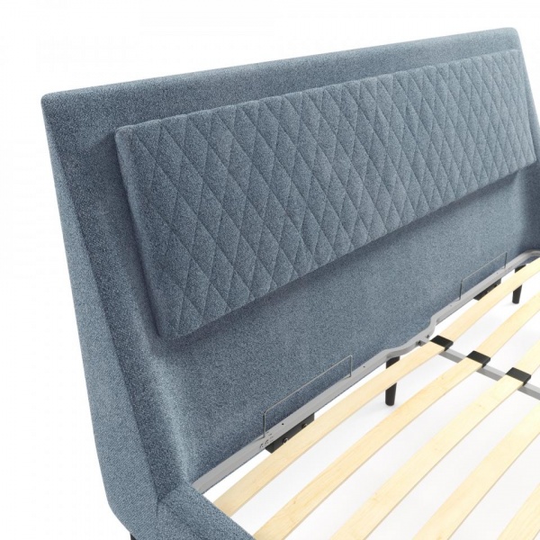 Двуспальные кровати