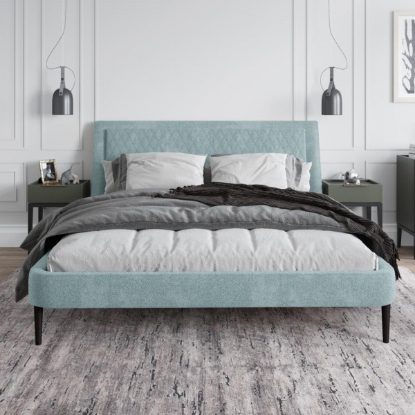 Двуспальные кровати