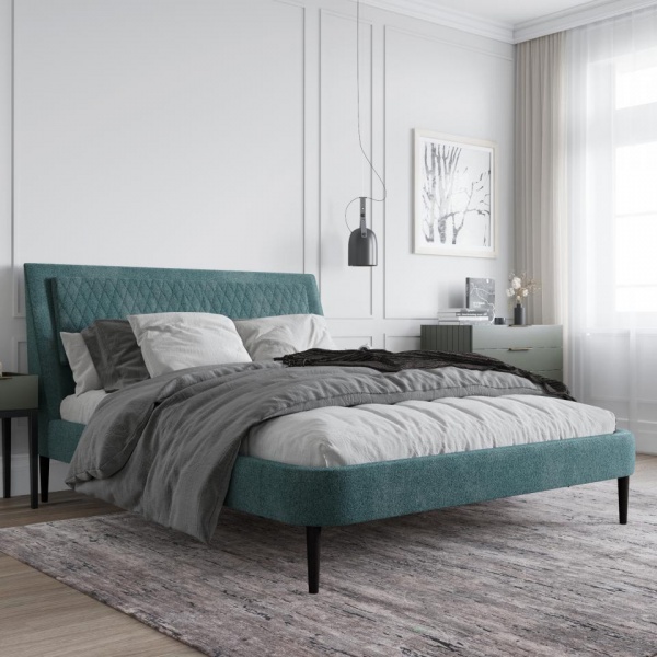 кровать в спальню