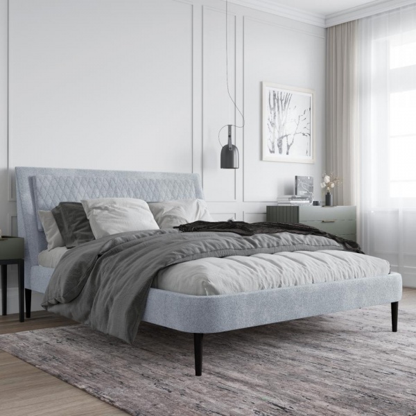 кровать в спальню