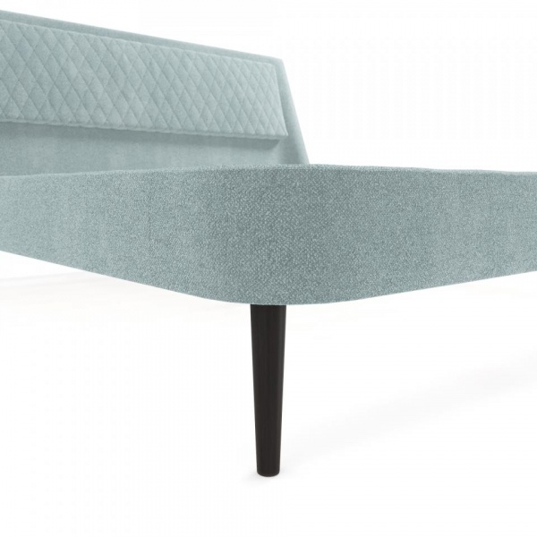 кровать в спальню