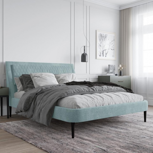 кровать в спальню