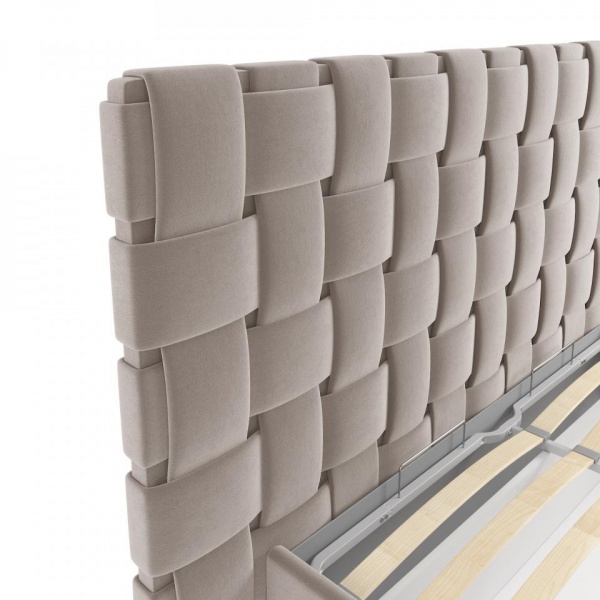 кровать в спальню