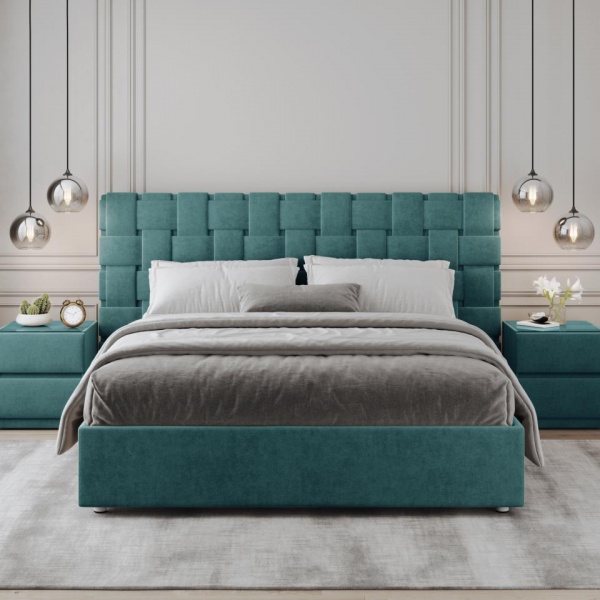 кровать в спальню