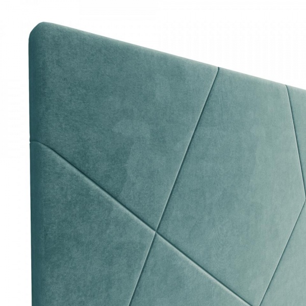 кровать в спальню