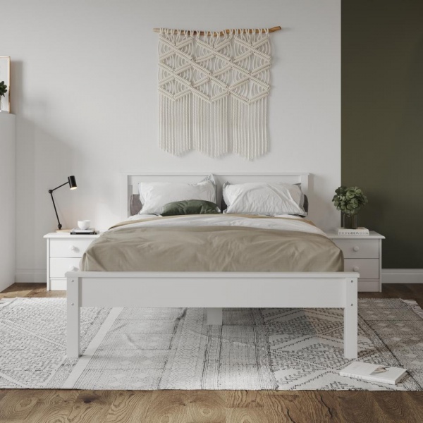 кровать в спальню