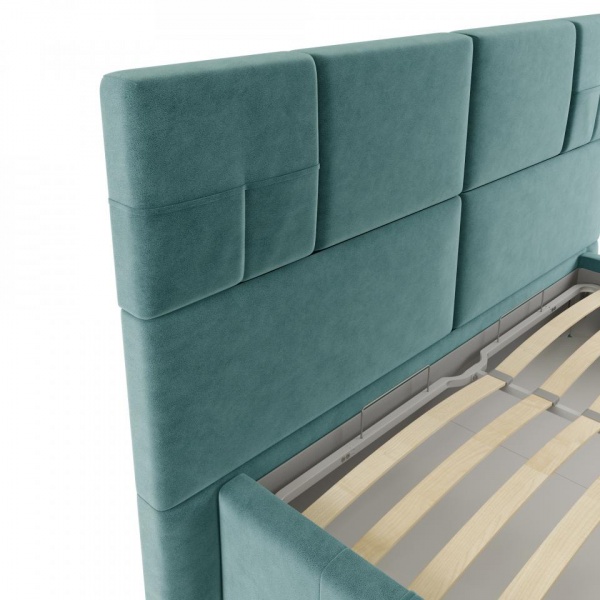 кровать в спальню