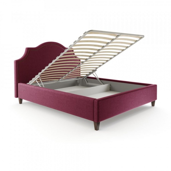 кровать в спальню