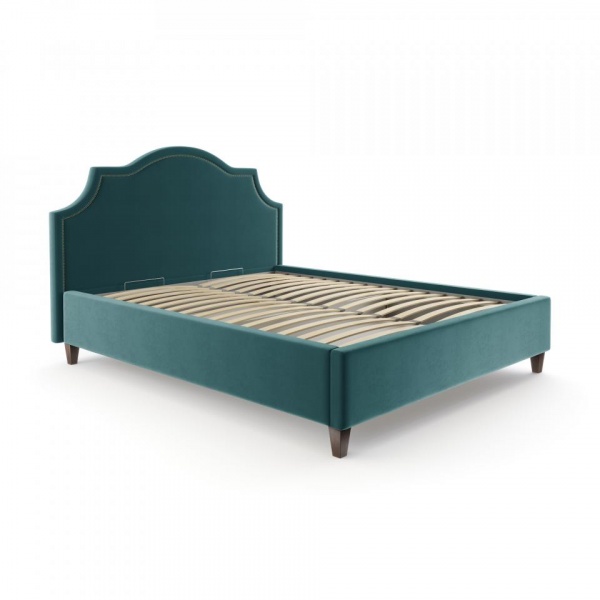 Двуспальные кровати