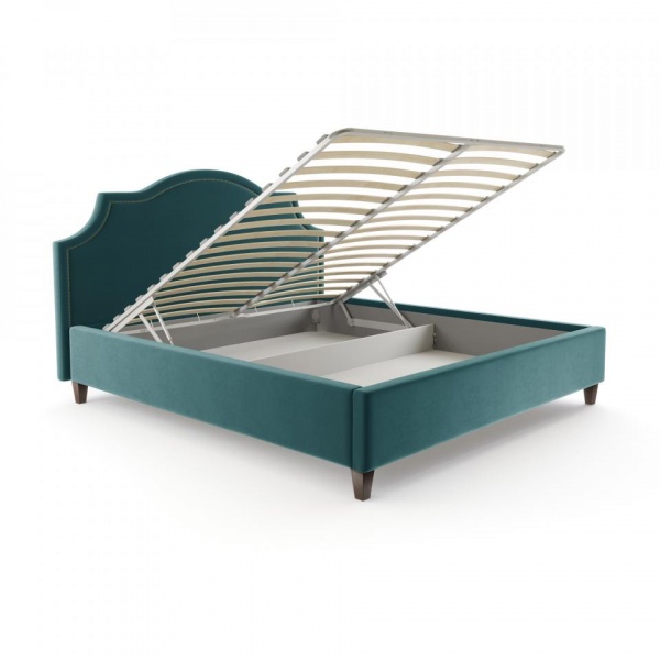 Двуспальные кровати