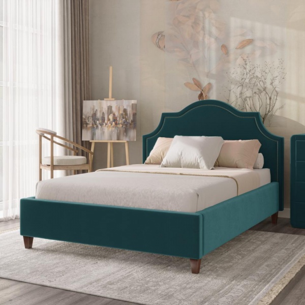 кровать в спальню