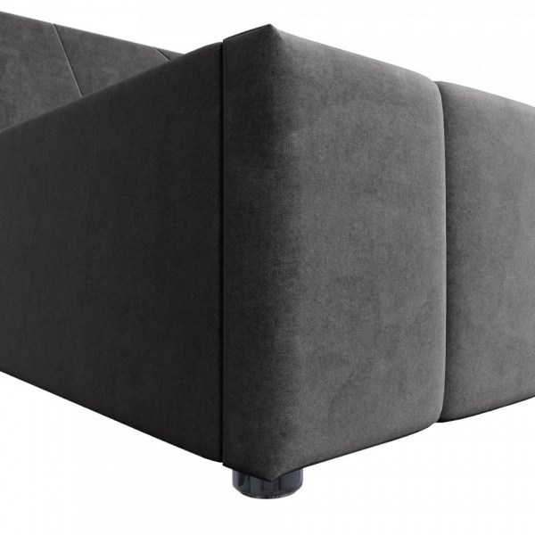 кровать в спальню