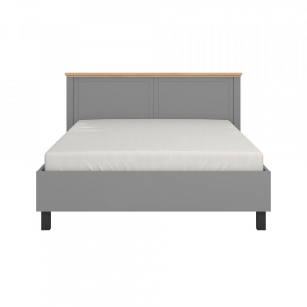 кровать в спальню