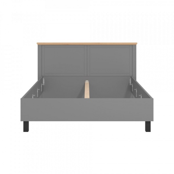 кровать в спальню