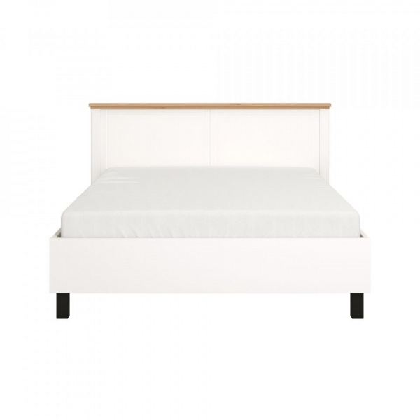 кровать в спальню