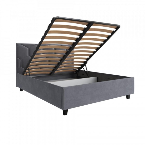 кровать в спальню