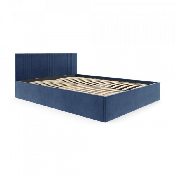 кровать в спальню