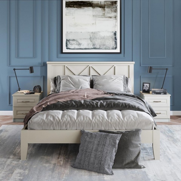 кровать в спальню