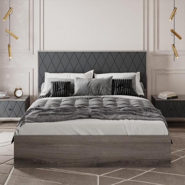 кровать в спальню